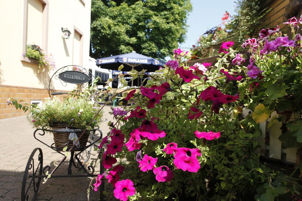 Zur Waldlust Hotel Frankfurt am Main Exterior photo